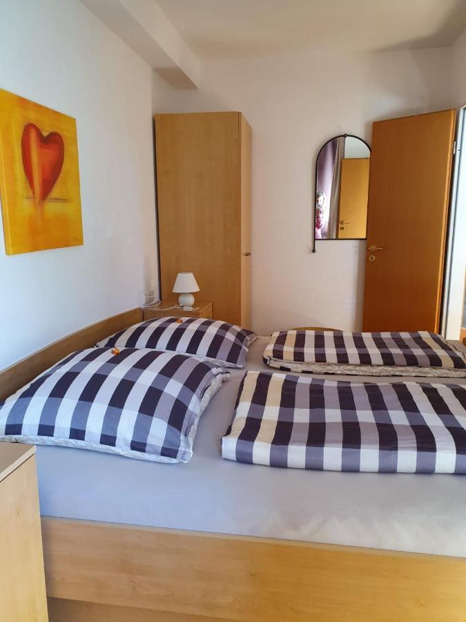 Haus Am Groemitzer Deich Apartment Bagian luar foto